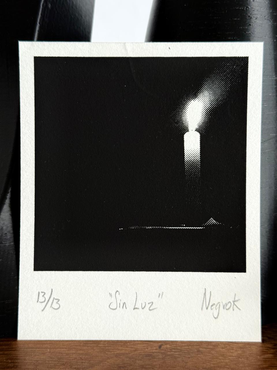 "SIN LUZ"