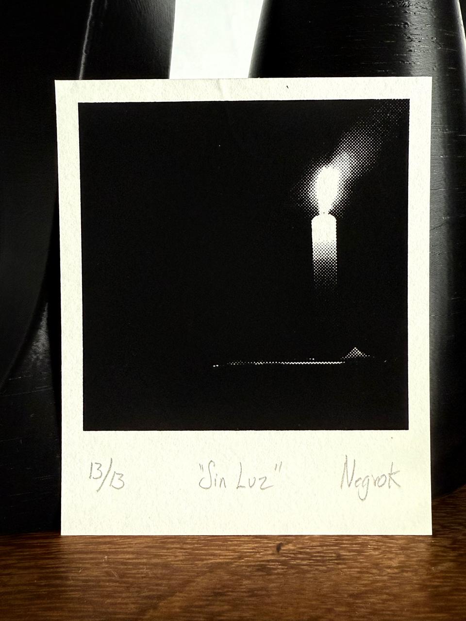 "SIN LUZ"
